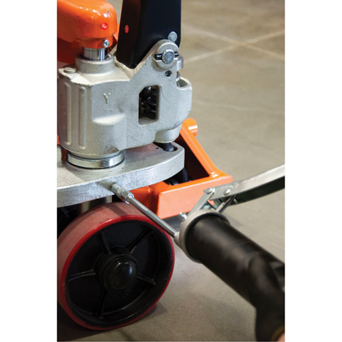Heavy-Duty Lever Grease Gun, 14 oz Capacity Solutions industrielles ALPHA