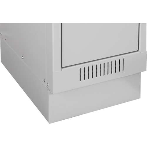 Clean Line Economy Lockers Recessed Base, 1 Banks, 4" H x 12" W x 18" D, Grey, Steel Solutions industrielles ALPHA