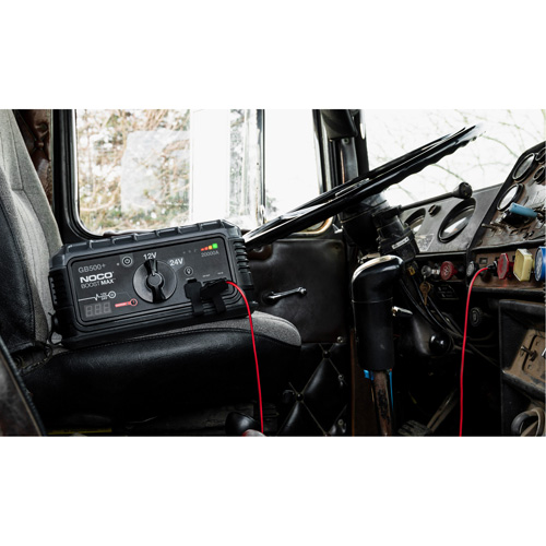 GB500+ Boost&reg; Max Jump Starter Solutions industrielles ALPHA