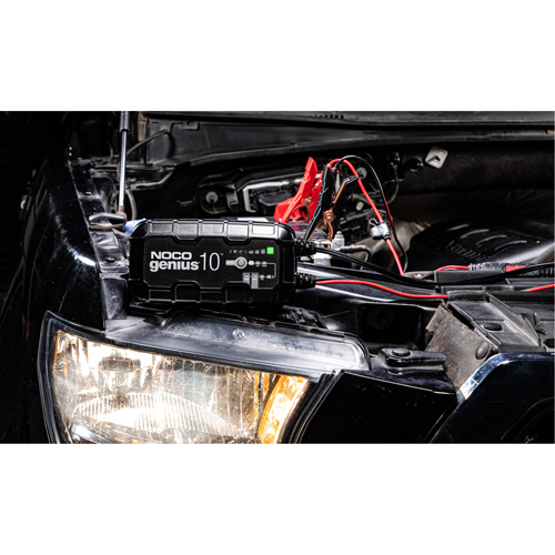 Chargeur de batterie 10 A Genius 10 Solutions industrielles ALPHA