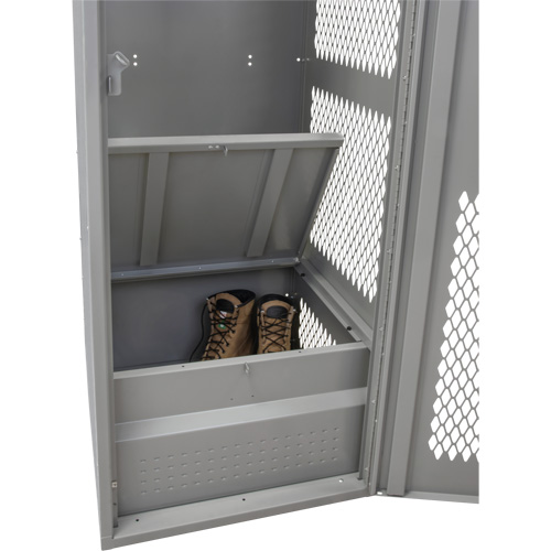 Casier pour &eacute;quipement avec porte, Acier, 24" la x 24" p x 72" h, Gris Solutions industrielles ALPHA
