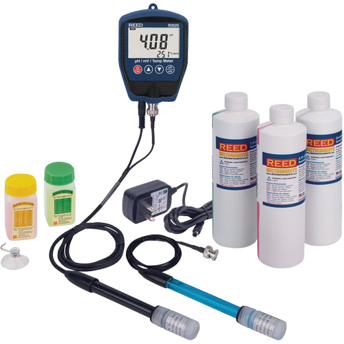 Trousse de pH/mV-m&egrave;tre R3525 avec &eacute;lectrode de potentiel redox, solution de pH/conductivit&eacute; et adaptateur de courant Solutions industrielles ALPHA