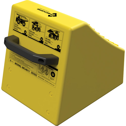 Cale de roue ultra-robuste pour l'exploitation mini&egrave;re Checkers Safety sans support, PEHD, Jaune, 14-1/2" la x 17-1/2" p x 16" h Solutions industrielles ALPHA