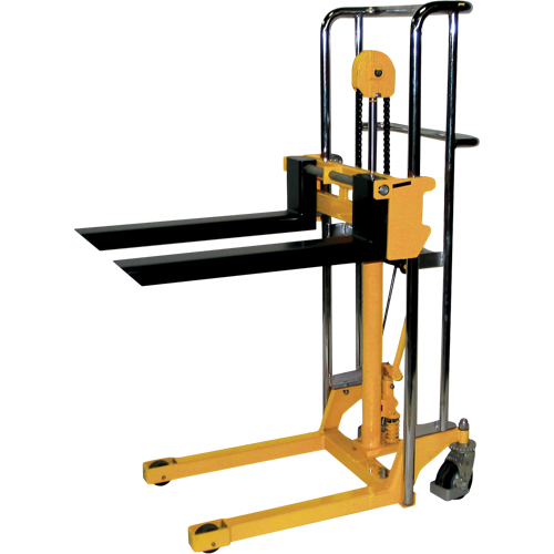 Hydraulic Fork Lift Stacker - VL47, Foot Pump Operated, 880 lbs. Capacity, 47" Max Lift Solutions industrielles ALPHA