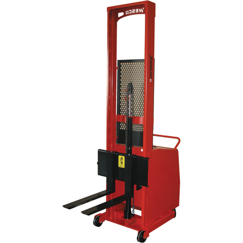 56" Lift Counter-Balance Powered Stacker Solutions industrielles ALPHA
