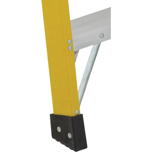 Industrial Heavy-Duty Stepladders (6900 Series), 4', Fibreglass, 300 lbs. Capacity, Type 1A Solutions industrielles ALPHA