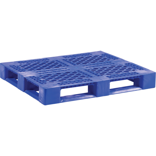 Palette en plastique pour usage moyen de qualit&eacute; alimentaire, 48" lo x 40" la x 6-1/10" h, Acc&egrave;s Quatre c&ocirc;t&eacute;s Solutions industrielles ALPHA