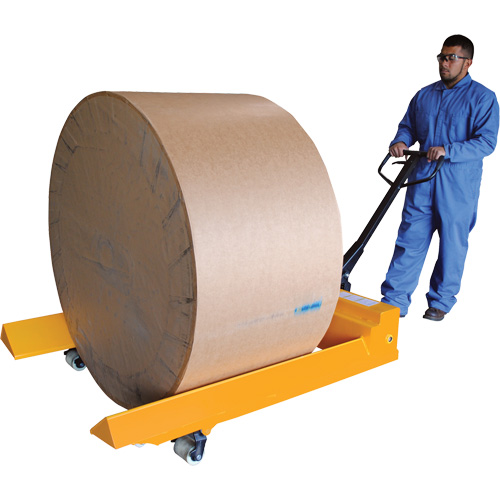 Transpalette pour mat&eacute;riaux en rouleaux, Acier, 48" lo x 7,5" la, Capacit&eacute; 4000 lb Solutions industrielles ALPHA