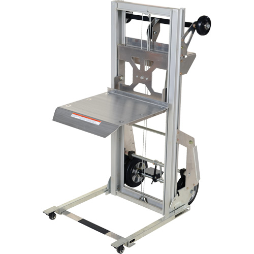 Appareil de levage portatif en aluminium, M&eacute;canisme Pompe au pied, Capacit&eacute; de 200 lb, Levage max de 61" Solutions industrielles ALPHA