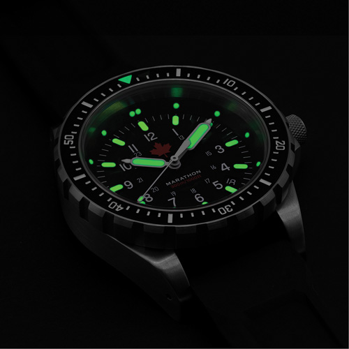 Red Maple Jumbo Diver's Quartz Watch, Digital, Battery Operated, 46 mm, Black Solutions industrielles ALPHA