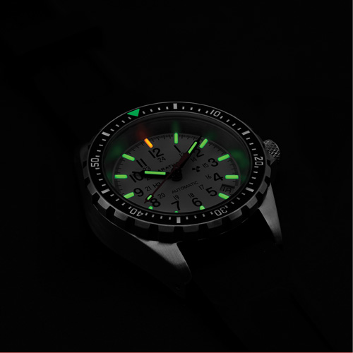Arctic Edition Medium Diver's Automatic, Digital, Battery Operated, 36 mm, Black Solutions industrielles ALPHA