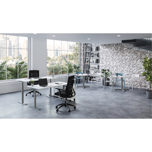 Newland Height-Adjustable Rectangular Table Solutions industrielles ALPHA