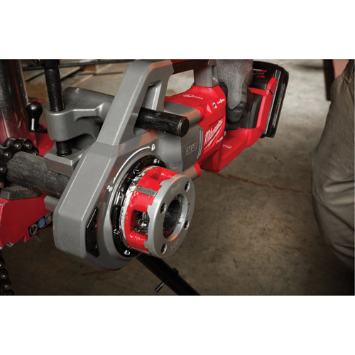Fili&egrave;re &agrave; tuyau compacte M18 Fuel, Filetage de la tige 1-1/4" Solutions industrielles ALPHA