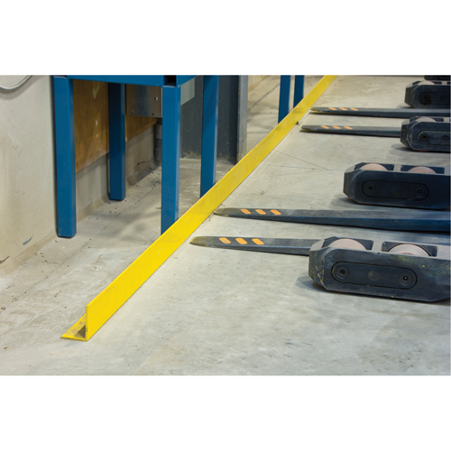 Floor Angle Guard Rails, Steel, 48" L x 5" H, Yellow Solutions industrielles ALPHA