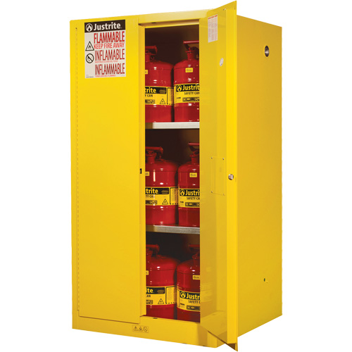 Armoires Sure-Grip EX pour produits inflammables, 60 gal., 2 Porte(s), 34" La x 65" h x 34" p Solutions industrielles ALPHA
