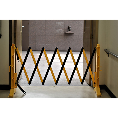 Barri&egrave;re Xpandit, 36" h x 11,5' lo, Noir/Jaune Solutions industrielles ALPHA