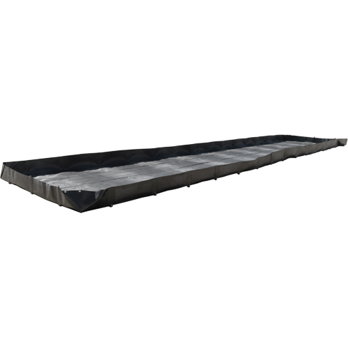 Berme pour r&eacute;servoir de fracturation, Capacit&eacute; 3740 gal. US, 50' la x 10' lo x 12" h, Support en L Solutions industrielles ALPHA