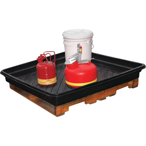 Ultra-Utility Trays&reg;, 40" L x 48" W x 3.5" H, 30 US gal. Spill Capacity Solutions industrielles ALPHA