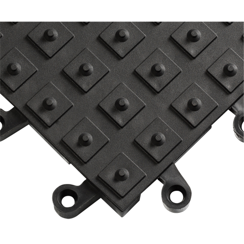 ErgoDeck&reg; Matting With Integrated No-Slip Cleats No. 552, PVC, 1-1/2' W x 1-1/2' L, 7/8" Thick, Black Solutions industrielles ALPHA