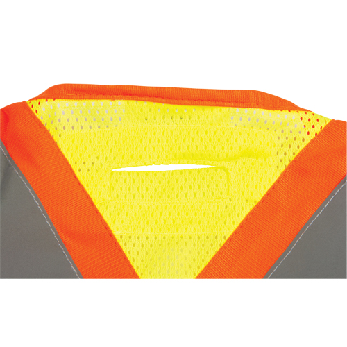 CSA Compliant High Visibility Surveyor Vest, High Visibility Lime-Yellow, Medium, Polyester Solutions industrielles ALPHA