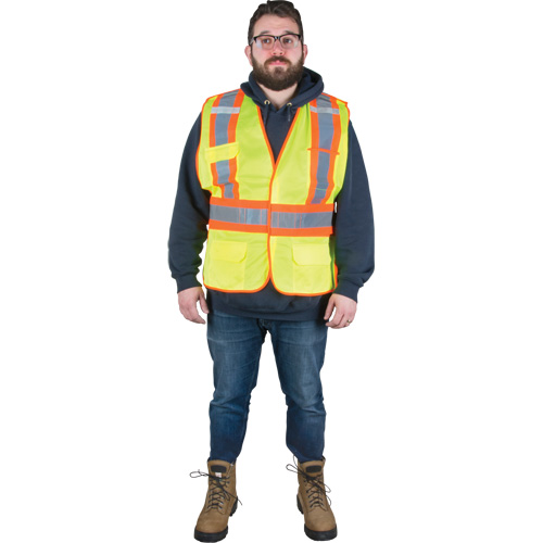 Flame-Resistant Surveyor Vest, High Visibility Lime-Yellow, Medium, Polyester Solutions industrielles ALPHA