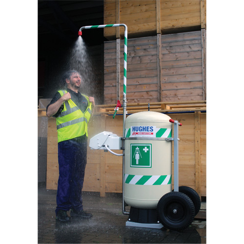 Douche d'urgence mobile et ind&eacute;pendant avec douche oculaire et faciale, Capacit&eacute; 30 gal., Conformit&eacute; Aucune Solutions industrielles ALPHA