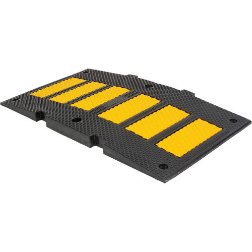 Middle Speed Hump, Rubber, 2' L x 8" W x 1-1/4" H Solutions industrielles ALPHA