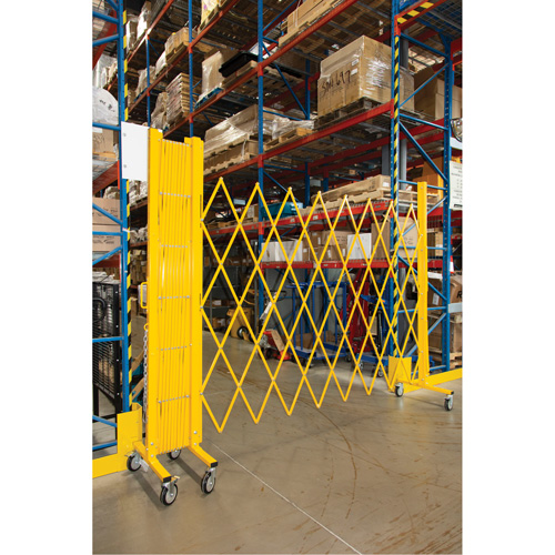 Expandable Barrier, 84" H x 20' L, Yellow Solutions industrielles ALPHA