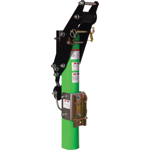 DBI-SALA&reg; Confined Space Universal Davit Mast Solutions industrielles ALPHA