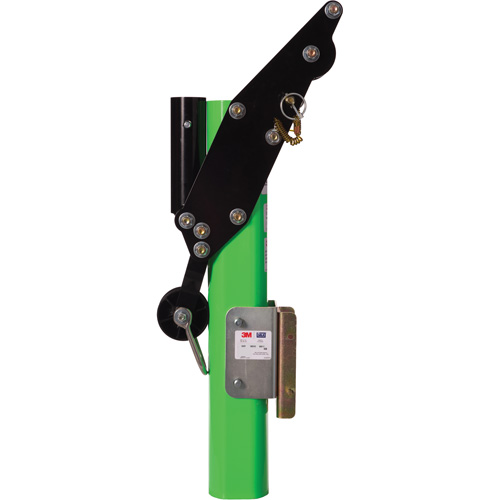DBI-SALA&reg; Confined Space Universal Davit Mast Solutions industrielles ALPHA