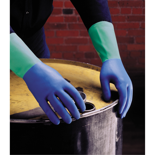 Gants Protector, Taille 6/Petit/6,5, 13" lo, Nitrile/Latex de caoutchouc, Doublure en Ouat&eacute;e, 28 mils Solutions industrielles ALPHA