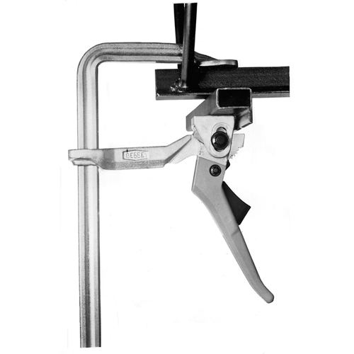 Lever Clamps (LC Series), 8" (203.2 mm), 660 lbs. Clamp Force Solutions industrielles ALPHA