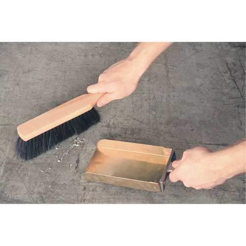 Porte-poussi&egrave;re, M&eacute;tal Solutions industrielles ALPHA