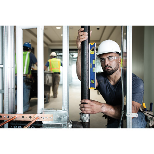 Niveau s&eacute;rie 150T, Boîte, 12" lo, Aluminium, 4, Magn&eacute;tique Solutions industrielles ALPHA