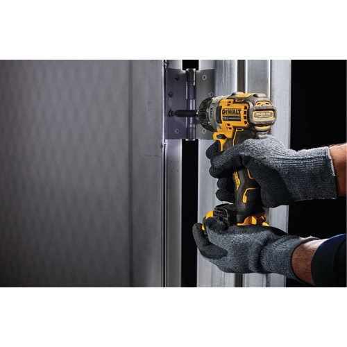 Tournevis &agrave; moteur sans balai Xtreme (outil seulement), 1/4", 12 V, 200 UWO couple max., Lithium-ion bloc-pile Solutions industrielles ALPHA