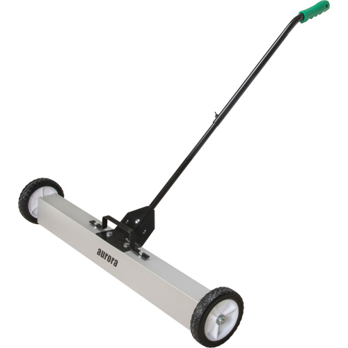 Balayeuse magn&eacute;tique &agrave; pousser, 36" la Solutions industrielles ALPHA