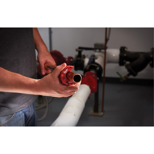 Coupe-tubes pour espaces restreints, Capacit&eacute; de 1" Solutions industrielles ALPHA