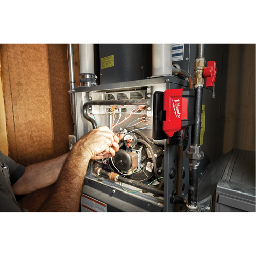 Projecteur &agrave; faisceau large pour entretien et r&eacute;paration avec chargeur USB M12 Rover, DEL, 700 lumens Solutions industrielles ALPHA