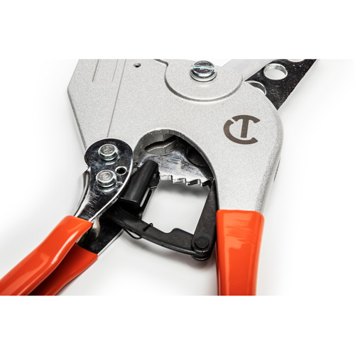 Ratcheting PVC Pipe Cutter with Dipped Grips, 1/4"- 2-3/8" Capacity Solutions industrielles ALPHA