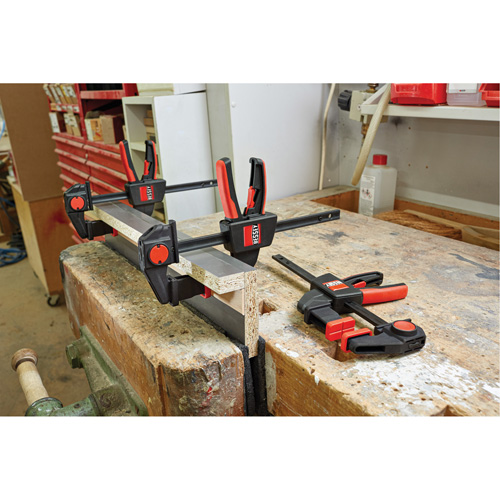 Serre-joints de table &agrave; une main (2 pi&egrave;ces), 6" (152,4 mm) Solutions industrielles ALPHA