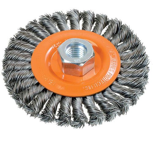 Wide Knotted Wire Wheel Brush, 4-1/2" Dia., 0.02" Fill, 5/8"-11 Arbor, Steel Solutions industrielles ALPHA