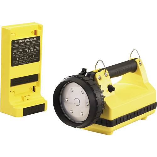 Lanterne avec syst&egrave;me de montage pour v&eacute;hicule E-Flood LiteBox, DEL, 615 lumens, 8 hres de fonctionnement, piles Rechargeable, Compris Solutions industrielles ALPHA