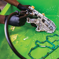 CB 100 ALU Natural Cleaner & Degreaser, Trigger Bottle Solutions industrielles ALPHA