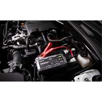GBX45 Boost&reg; X Jump Starter Solutions industrielles ALPHA