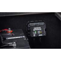 Genius&reg; GenPro10X1 1-Bank, 10-Amp On-Board Battery Charger Solutions industrielles ALPHA