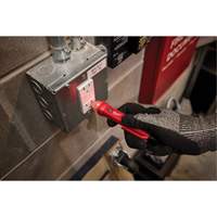 Non-Contact Voltage Detector, 50 V - 1000 V, Display & Sound Alert Solutions industrielles ALPHA