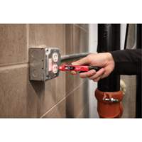 Dual Range Non-Contact Voltage Detector with LED, 12 V - 49 V/50 V - 1000 V, Display & Sound Alert Solutions industrielles ALPHA
