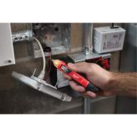Dual Range Non-Contact Voltage Detector, 12 V - 49 V/50 V - 1000 V, Display & Sound Alert Solutions industrielles ALPHA