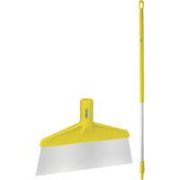 Grattoir &agrave; plancher avec manche, Jaune, 9-3/5" la x 55-9/10" lo Solutions industrielles ALPHA