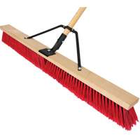 Balai-brosse &agrave; manche renforc&eacute;, 36", Moyen, Soies PVC Solutions industrielles ALPHA